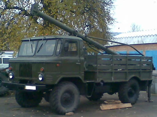 Аренда ямобура "БМ 302" на базе ГАЗ 66 в Москве и московской области