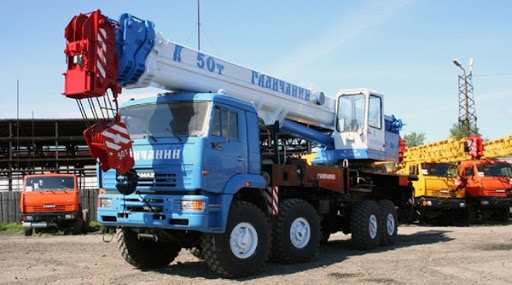 Аренда автокрана "Галичанин" 50 тонн в Москве и московской области